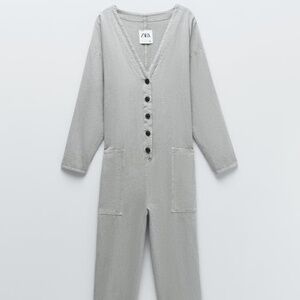 NWT - TEXTURED WEAVE JUMPSUIT